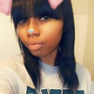 Meet your Posher, Fatima